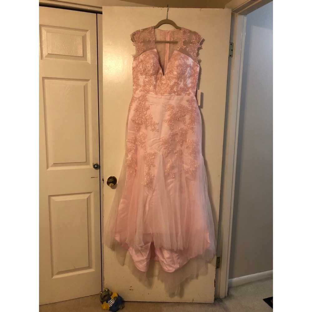 Light pink tulle lace formal/wedding dress
